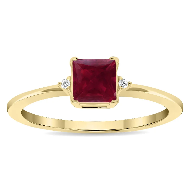 Rings with smoky quartz for muted elegance -Women's Square Shaped Ruby And Diamond Classic Ring In 10K Yellow Gold