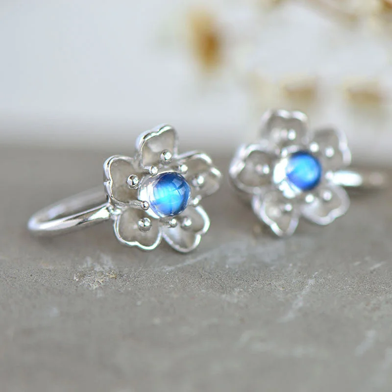 Stud Earrings with Star Motifs -Moonstone Stud Earrings Clip Earrings in White Gold Plated Silver Jewelry Women