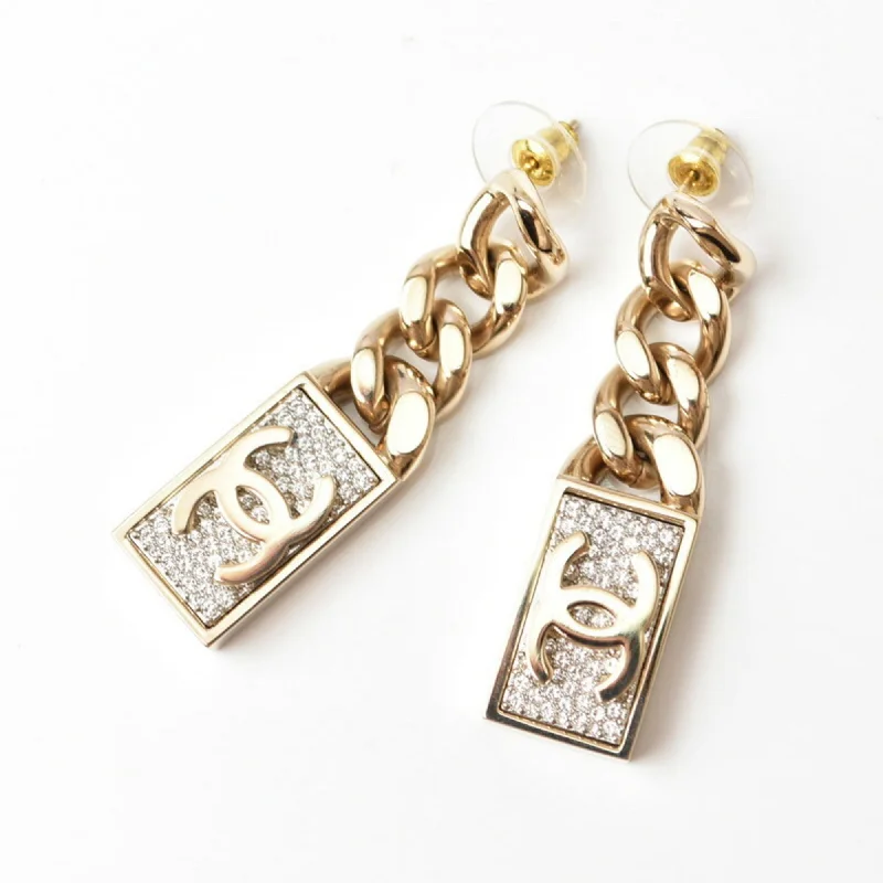 Stud Earrings for Mother's Day -Chanel   Plating Stud Earrings (Pre-Owned)