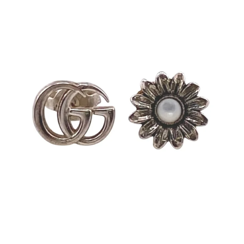 Stud Earrings for Casual Outfit -Tiffany   925 Stud Earrings (Pre-Owned)